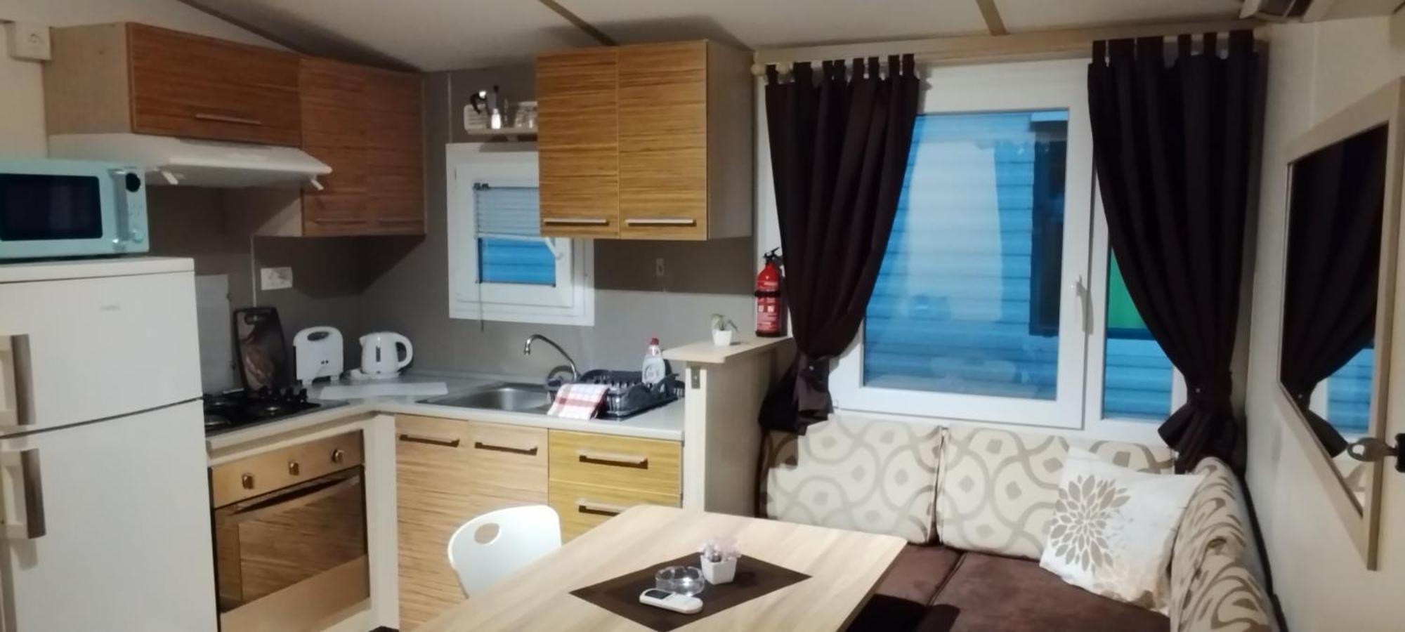 Mipro Mobilhome 6 ลิโดดิสปีนา ภายนอก รูปภาพ